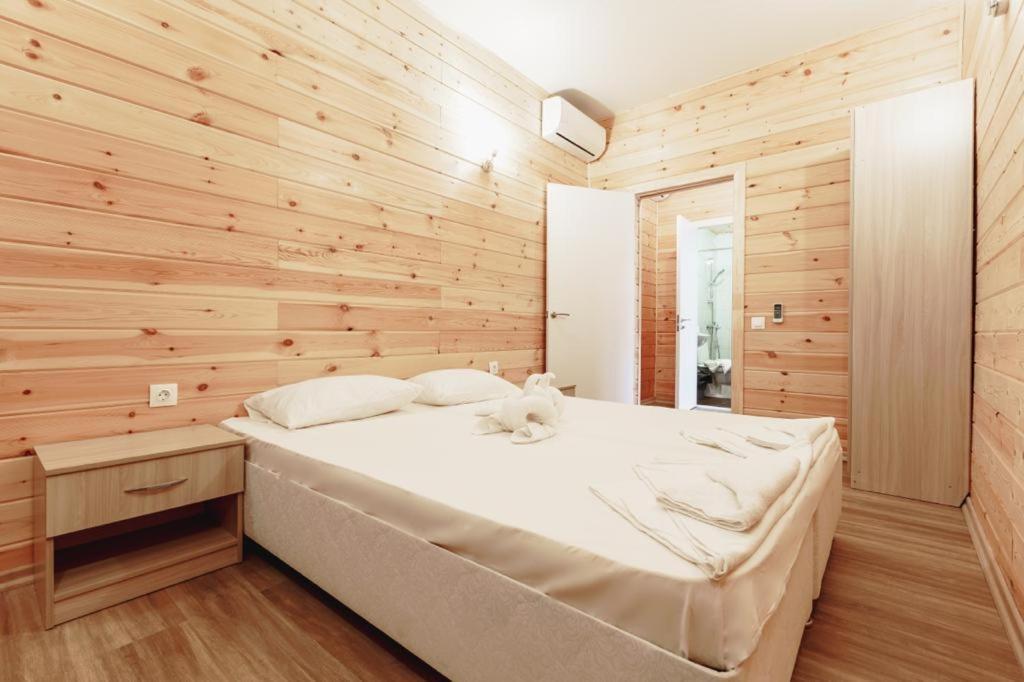 Guest House Amshin Gantiadi Exterior foto