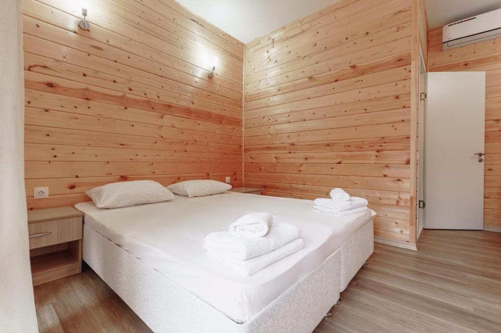 Guest House Amshin Gantiadi Exterior foto